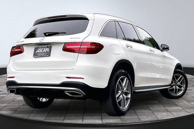 2019 Mercedes-Benz GLC GLC 300 4MATIC SUV - 23024295 - 4