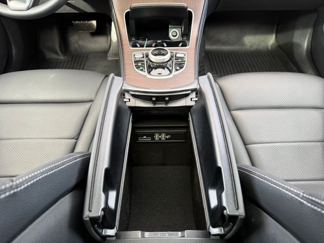 2019 Mercedes-Benz GLC GLC 300 4MATIC SUV - 23009737 - 11