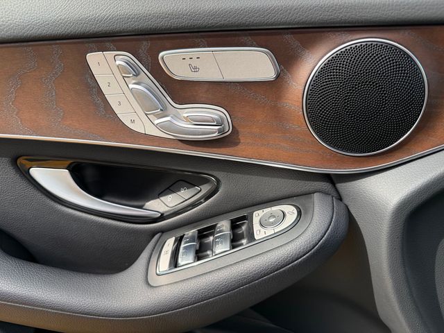 2019 Mercedes-Benz GLC GLC 300 4MATIC SUV - 23009737 - 15