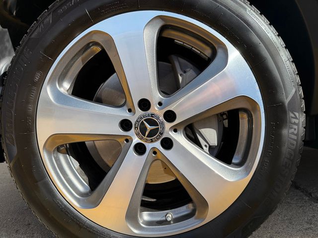 2019 Mercedes-Benz GLC GLC 300 4MATIC SUV - 23009737 - 21