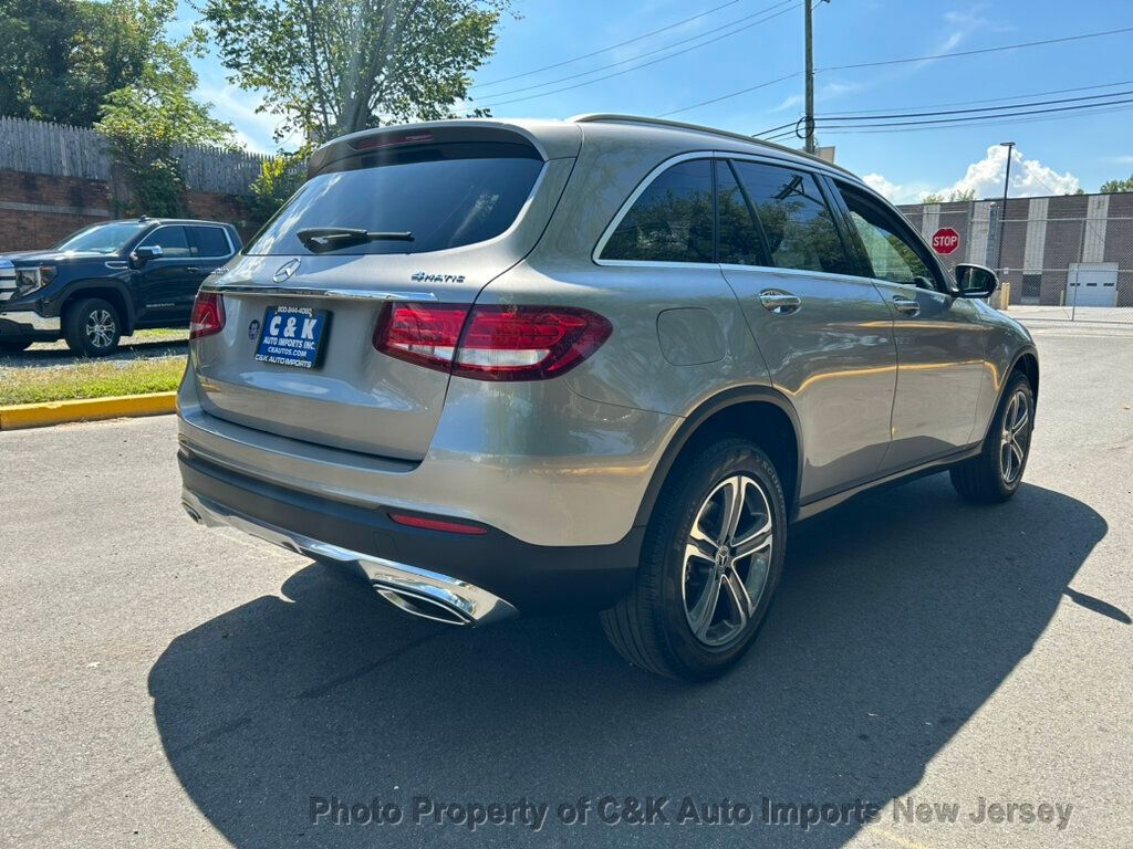 2019 Mercedes Benz GLC 300 4MATIC photo 10