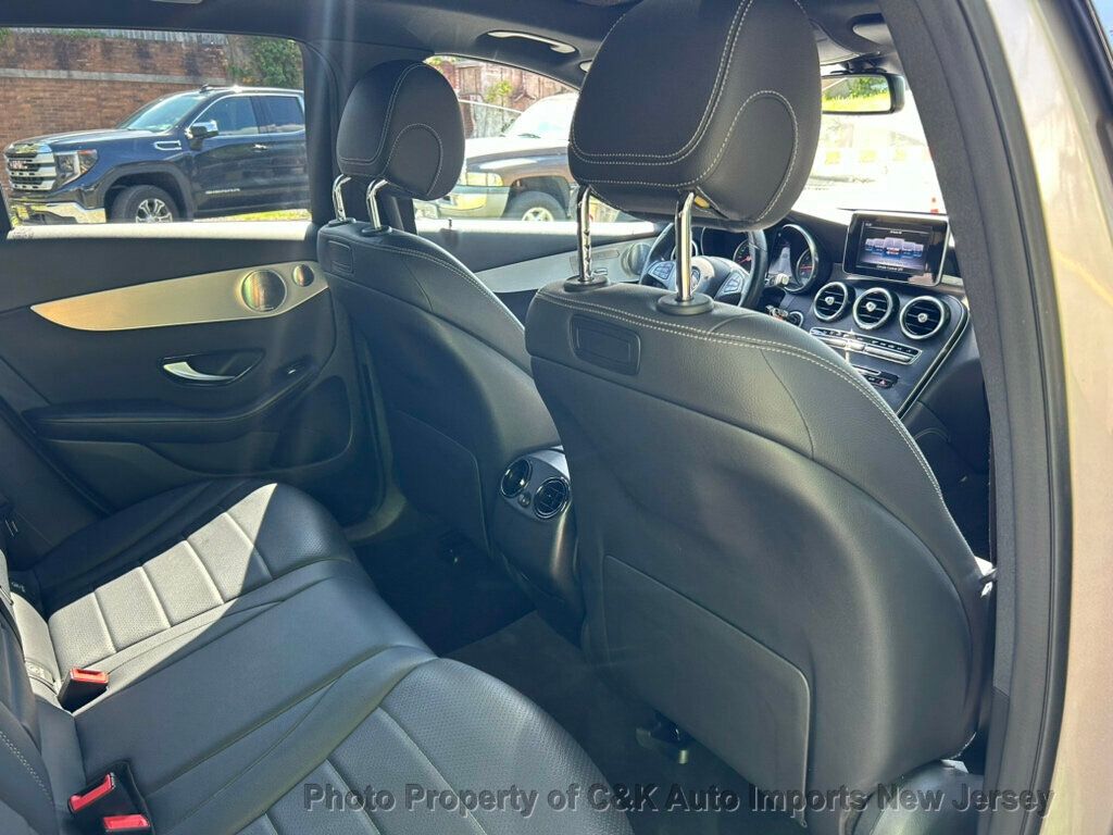 2019 Mercedes Benz GLC 300 4MATIC photo 27