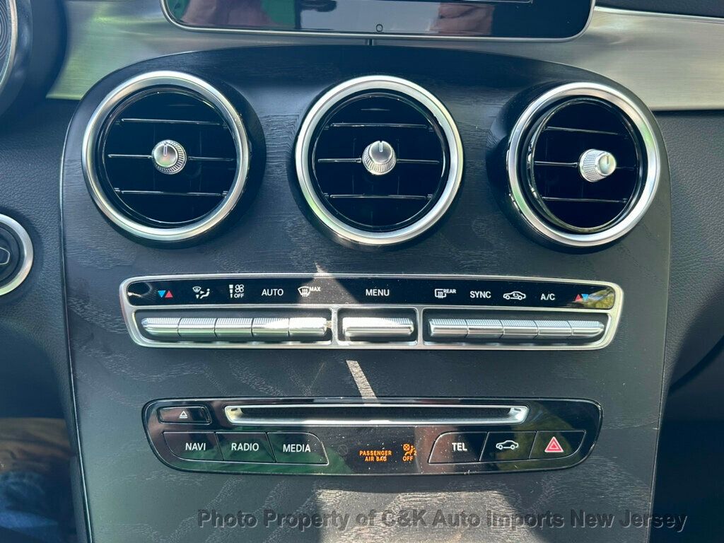 2019 Mercedes Benz GLC 300 4MATIC photo 37