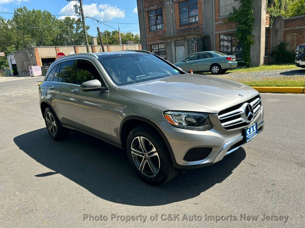 2019 Mercedes Benz GLC 300 4MATIC photo 6