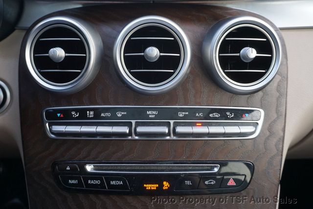 2019 Mercedes-Benz GLC GLC 300 4MATIC SUV - 23095033 - 24