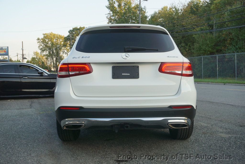 2019 Mercedes-Benz GLC GLC 300 4MATIC SUV - 23095033 - 6