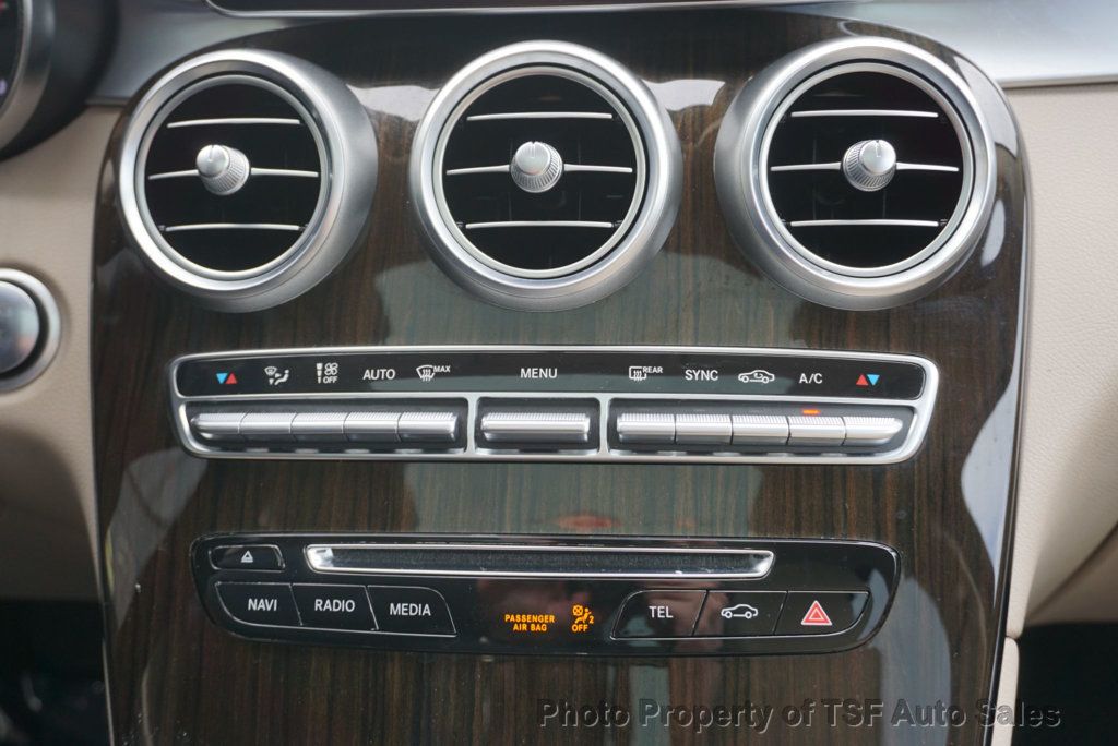 2019 Mercedes-Benz GLC GLC 300 4MATIC SUV PANO ROOF MULTIMEDIA PKG 19" WHEELS  - 22947065 - 20