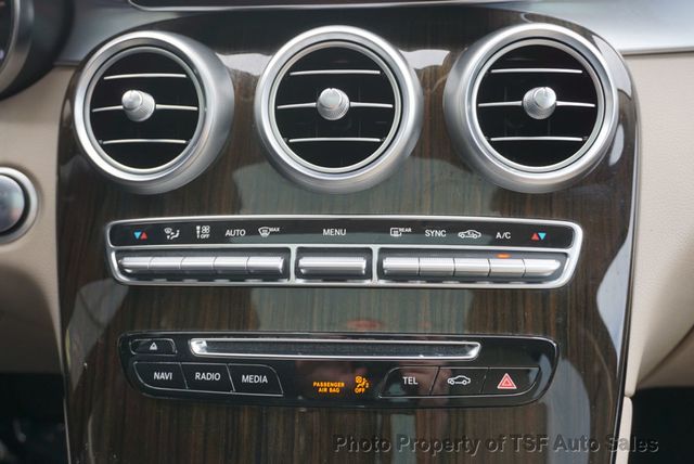 2019 Mercedes-Benz GLC GLC 300 4MATIC SUV PANO ROOF MULTIMEDIA PKG 19" WHEELS  - 22947065 - 20