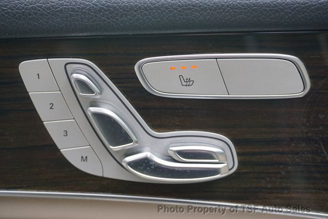 2019 Mercedes-Benz GLC GLC 300 4MATIC SUV PANO ROOF MULTIMEDIA PKG 19" WHEELS  - 22947065 - 33