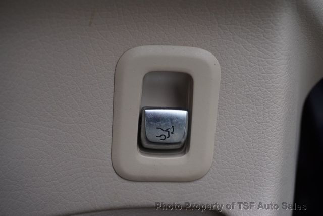 2019 Mercedes-Benz GLC GLC 300 4MATIC SUV PANO ROOF MULTIMEDIA PKG 19" WHEELS  - 22947065 - 36