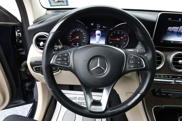 2019 Mercedes-Benz GLC GLC 300 4MATIC SUV w/ Multimedia & Premium Pkgs + Panorama Roof - 22937527 - 9