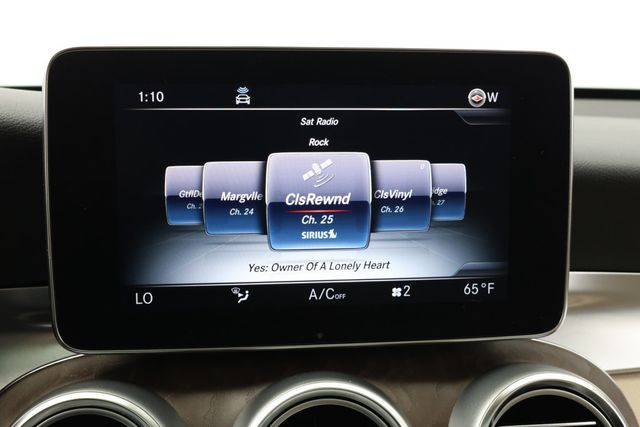 2019 Mercedes-Benz GLC GLC 300 4MATIC SUV w/ Multimedia & Premium Pkgs + Panorama Roof - 22937527 - 14