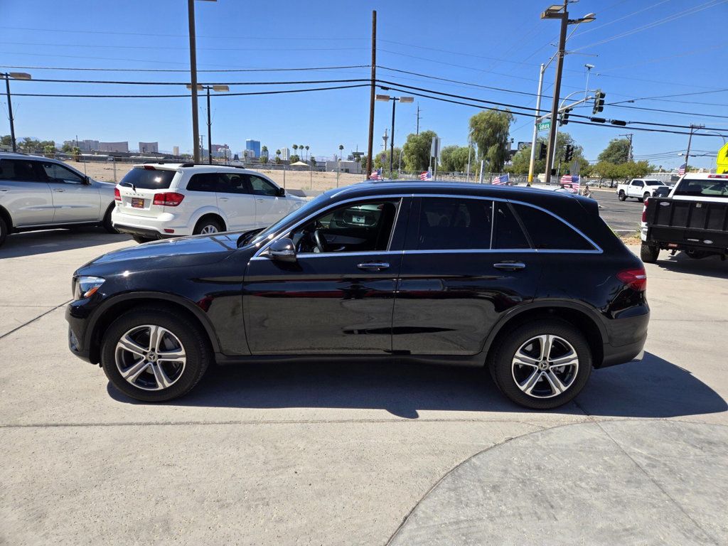 2019 Mercedes Benz GLC 300 photo 2