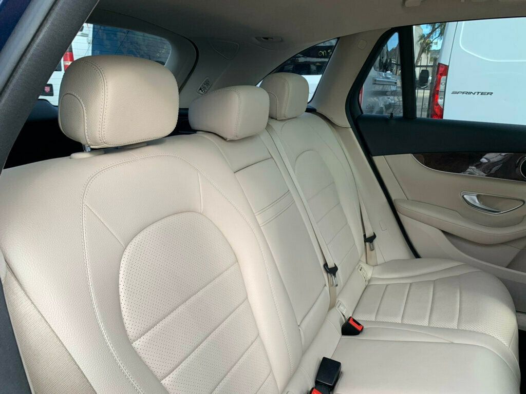 2019 Mercedes-Benz GLC GLC 300 SUV - 22975614 - 28