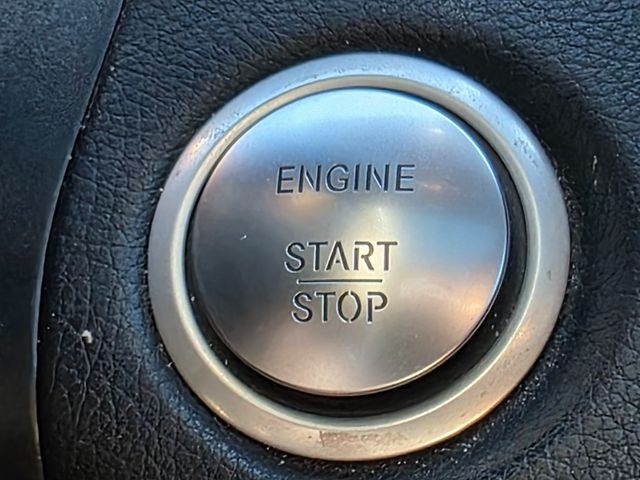 2019 Mercedes-Benz GLC GLC 300 SUV - 22942476 - 36