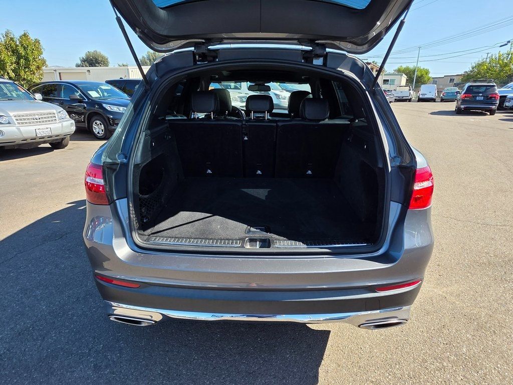 2019 Mercedes-Benz GLC GLC 300 SUV - 22942476 - 3