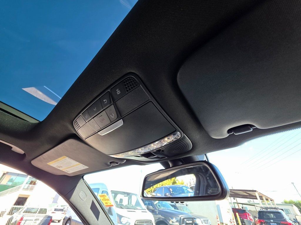 2019 Mercedes-Benz GLC GLC 300 SUV - 22943519 - 11