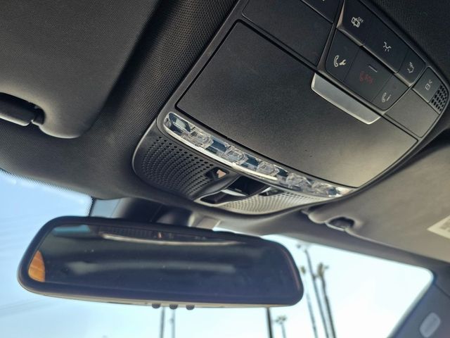 2019 Mercedes-Benz GLC GLC 300 SUV - 22943519 - 33