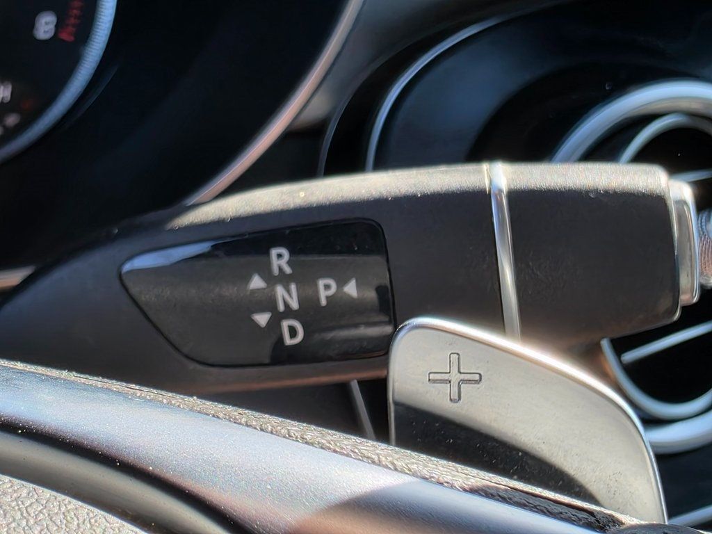 2019 Mercedes-Benz GLC GLC 300 SUV - 22943519 - 35