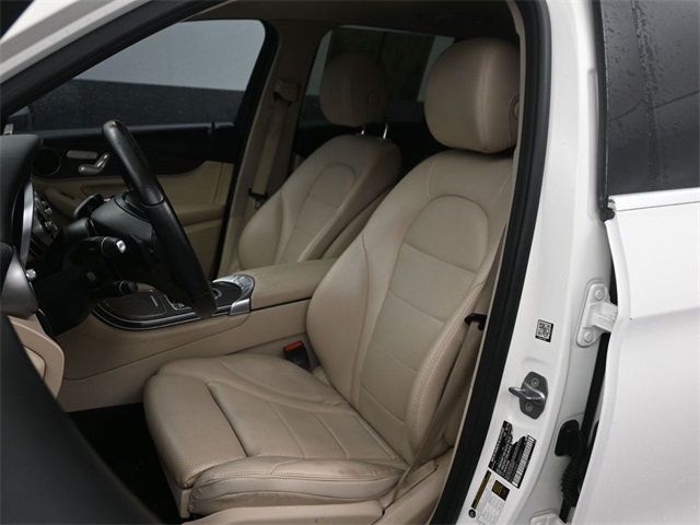 2019 Mercedes-Benz GLC GLC 300 SUV - 22968226 - 9