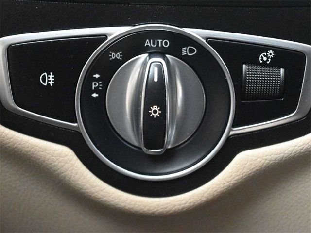 2019 Mercedes-Benz GLC GLC 300 SUV - 22968226 - 30