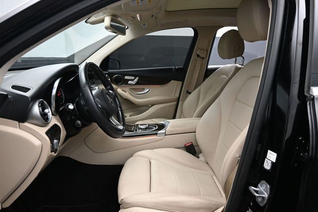 2019 Mercedes-Benz GLC GLC 300 SUV - 23056367 - 6