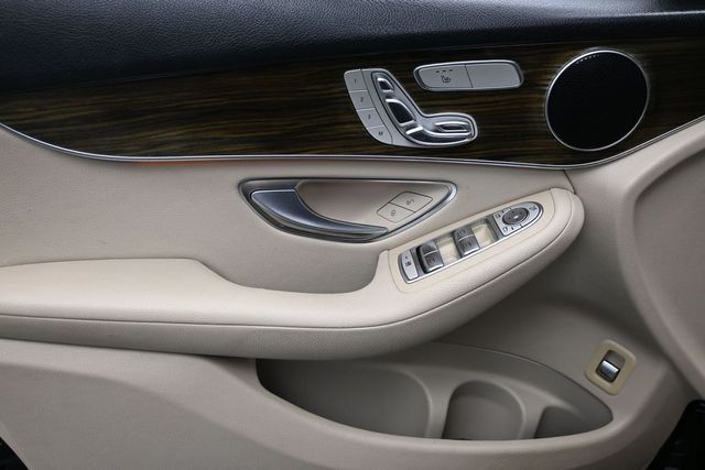 2019 Mercedes-Benz GLC GLC 300 SUV - 23056367 - 7