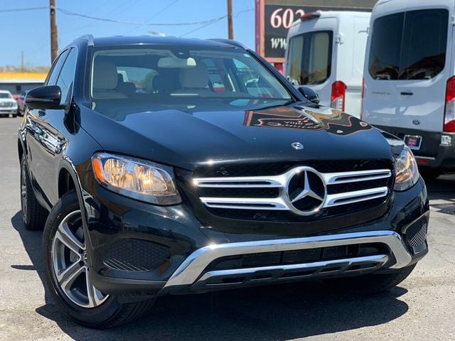 2019 Mercedes-Benz GLC GLC 300 SUV 1-OWNER - 22558205 - 5