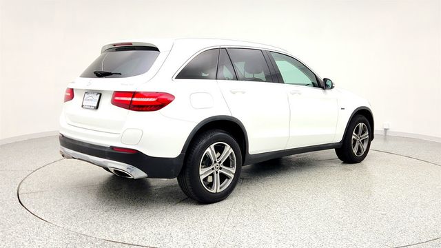 2019 Mercedes-Benz GLC GLC 350e 4MATIC SUV - 22971195 - 4