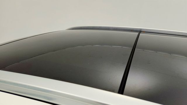 2019 Mercedes-Benz GLC GLC 350e 4MATIC SUV w/ Panorama Roof.& Premium Package - 22971195 - 10