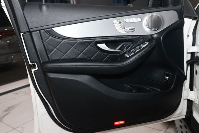 2019 Mercedes-Benz GLC GLC 63 AMG - 22985990 - 21