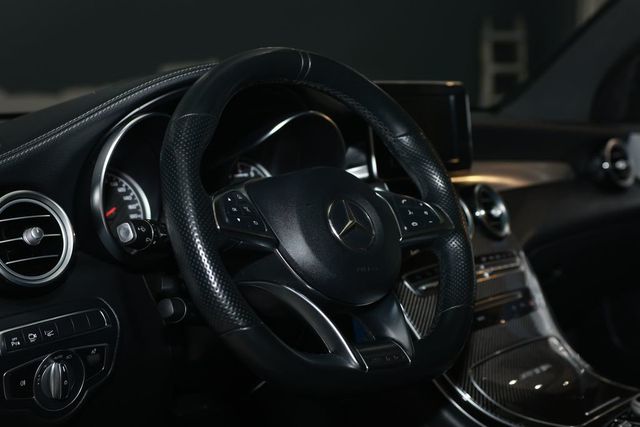 2019 Mercedes-Benz GLC GLC 63 AMG - 22985990 - 22