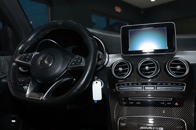 2019 Mercedes-Benz GLC GLC 63 AMG - 22985990 - 36