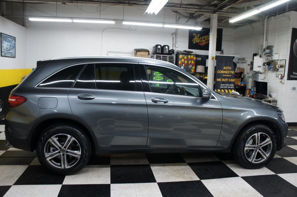 2019 Mercedes-Benz GLC Low Mileage, Immaculate! Panorama Roof! - 22945632 - 13