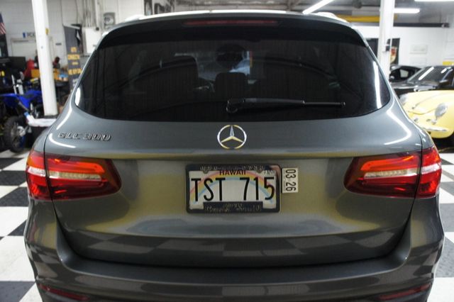 2019 Mercedes-Benz GLC Low Mileage, Immaculate! Panorama Roof! - 22945632 - 16