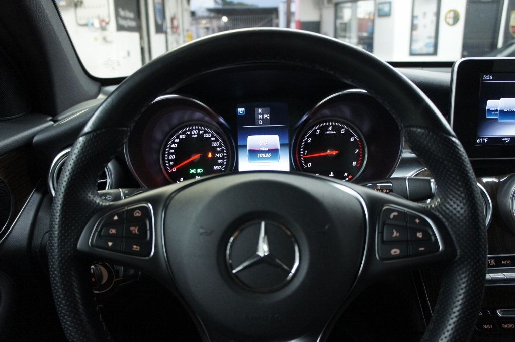 2019 Mercedes-Benz GLC Low Mileage, Immaculate! Panorama Roof! - 22945632 - 30