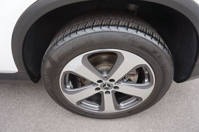 2019 Mercedes-Benz GLC LOW MILES,4MATIC,PREMIUM WHEELS,PANORAMIC ROOF,NAVIGATION - 22963603 - 12