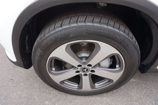 2019 Mercedes-Benz GLC LOW MILES,GLC 300,4MATIC,PREMIUM WHEELS,MOON ROOF, LEATHER SEATS - 22963603 - 11