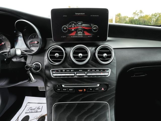 2019 Mercedes-Benz GLC 300 4MATIC - 23096046 - 25