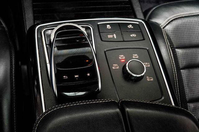 2019 Mercedes-Benz GLE AMG GLE 63 S 4MATIC Coupe - 22981492 - 23