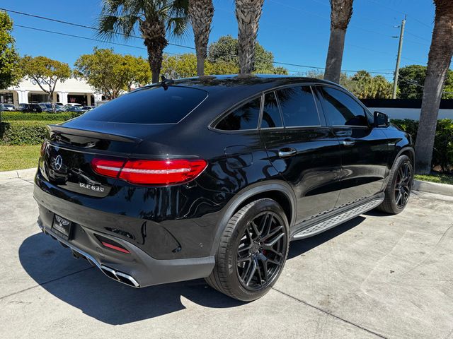 2019 Mercedes-Benz GLE AMG GLE 63 S 4MATIC Coupe - 22984797 - 4