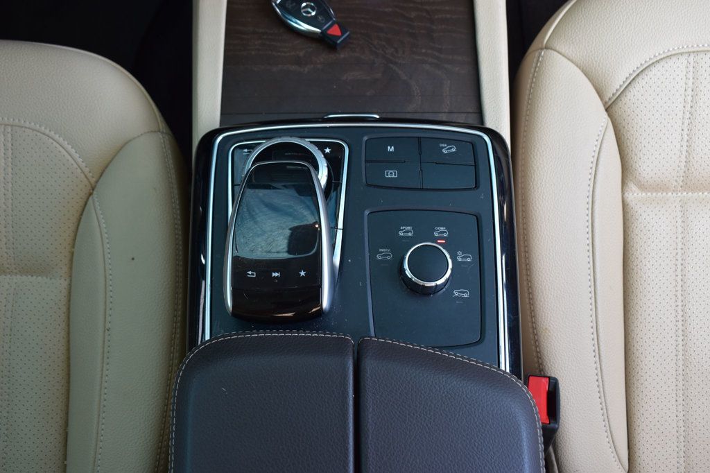 2019 Mercedes-Benz GLE GLE 400 4MATIC SUV - 23049634 - 15