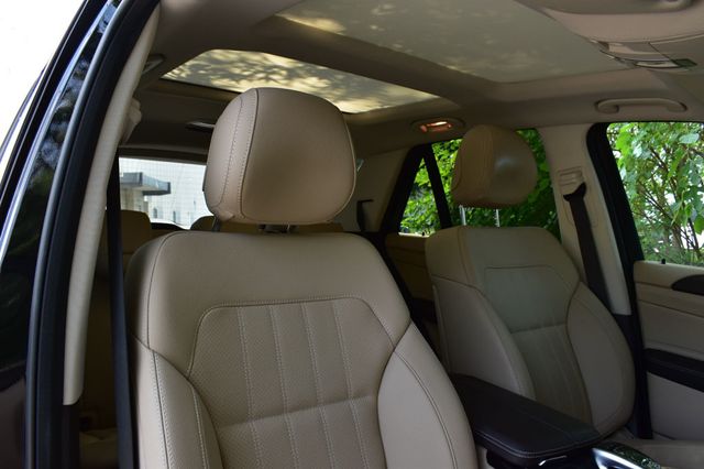 2019 Mercedes-Benz GLE GLE 400 4MATIC SUV - 23049634 - 36