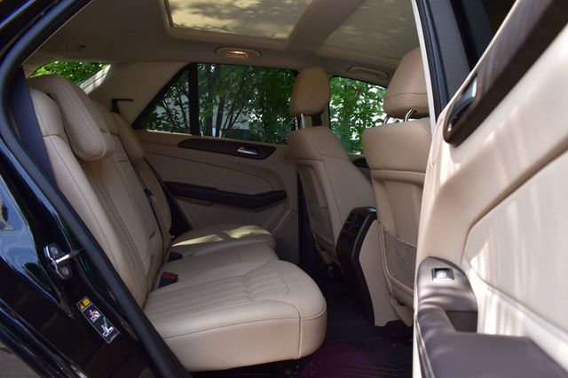 2019 Mercedes-Benz GLE GLE 400 4MATIC SUV - 23049634 - 38