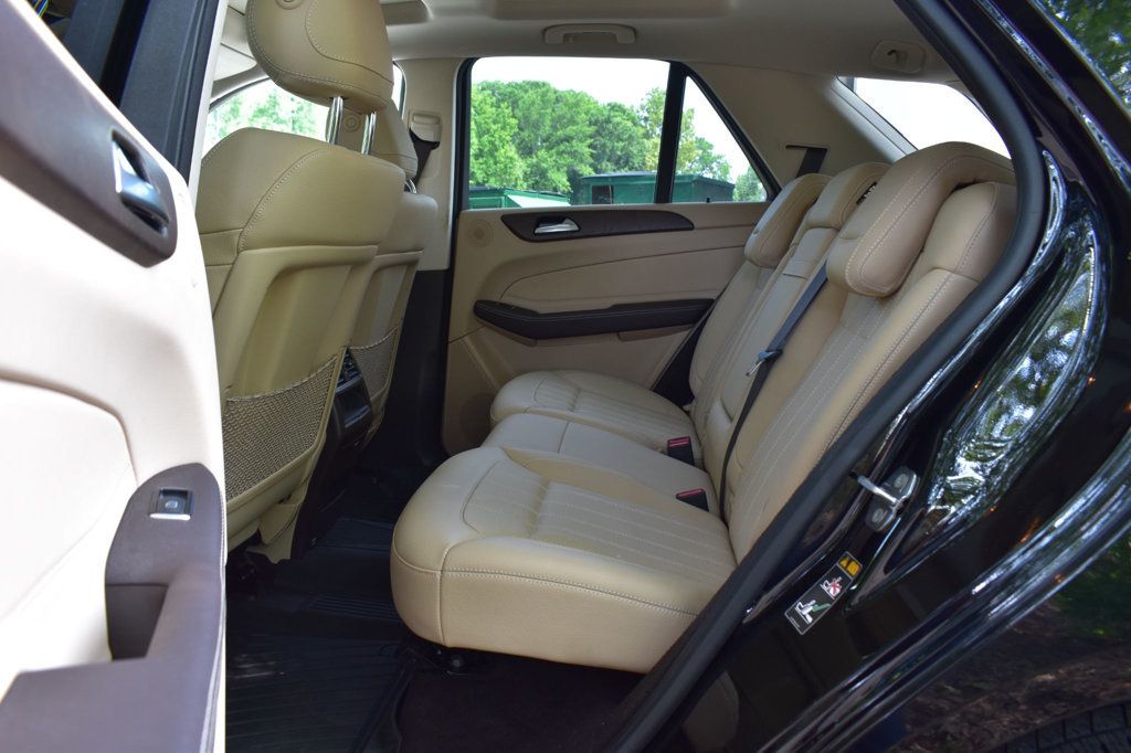 2019 Mercedes-Benz GLE GLE 400 4MATIC SUV - 23049634 - 40