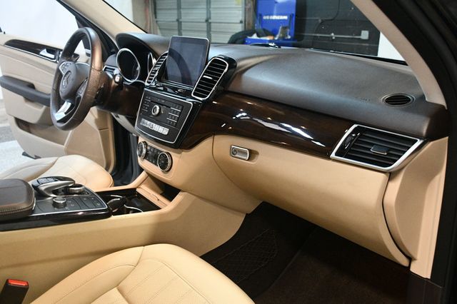 2019 Mercedes-Benz GLE GLE 400 4MATIC SUV - 22989566 - 26