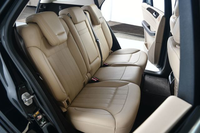 2019 Mercedes-Benz GLE GLE 400 4MATIC SUV - 22989566 - 38