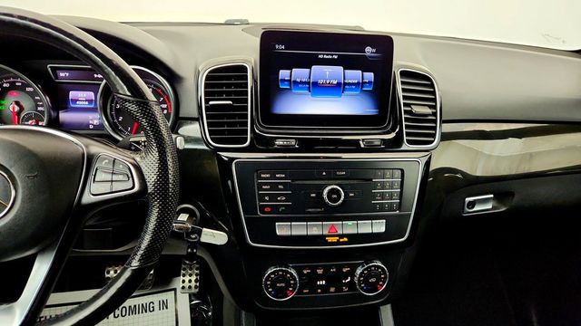 2019 Mercedes-Benz GLE GLE 400 4MATIC SUV w/ Premium 1 & Parking Assist Pkgs - 23092244 - 16