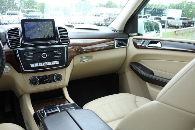 2019 Mercedes-Benz GLS GLS 450 4MATIC SUV - 23056937 - 16