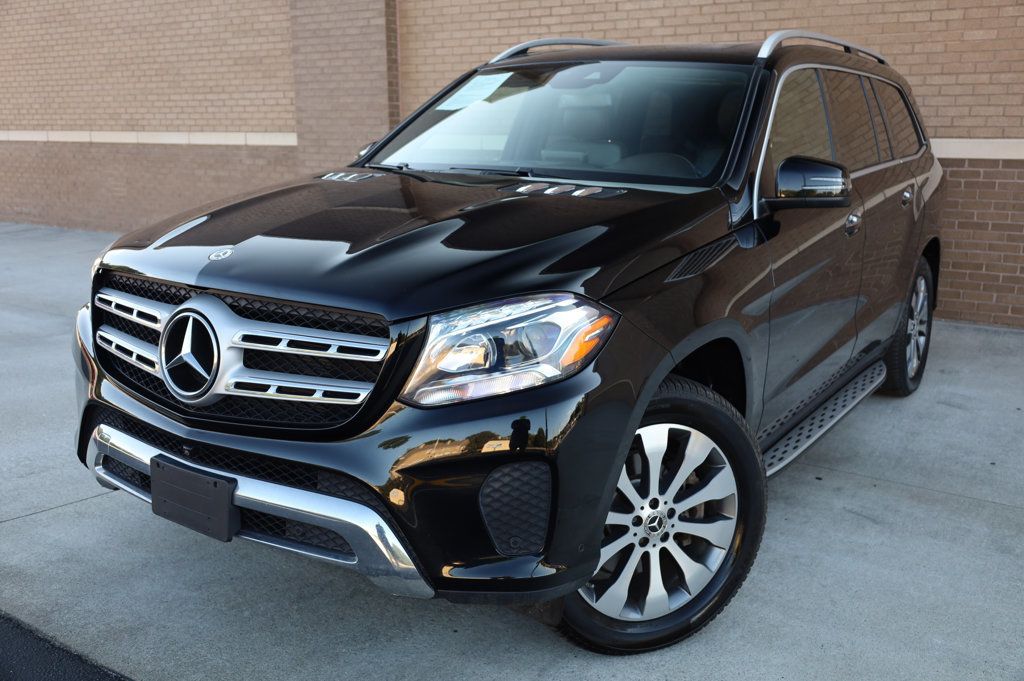 2019 Mercedes Benz GLS 450 4MATIC photo 4